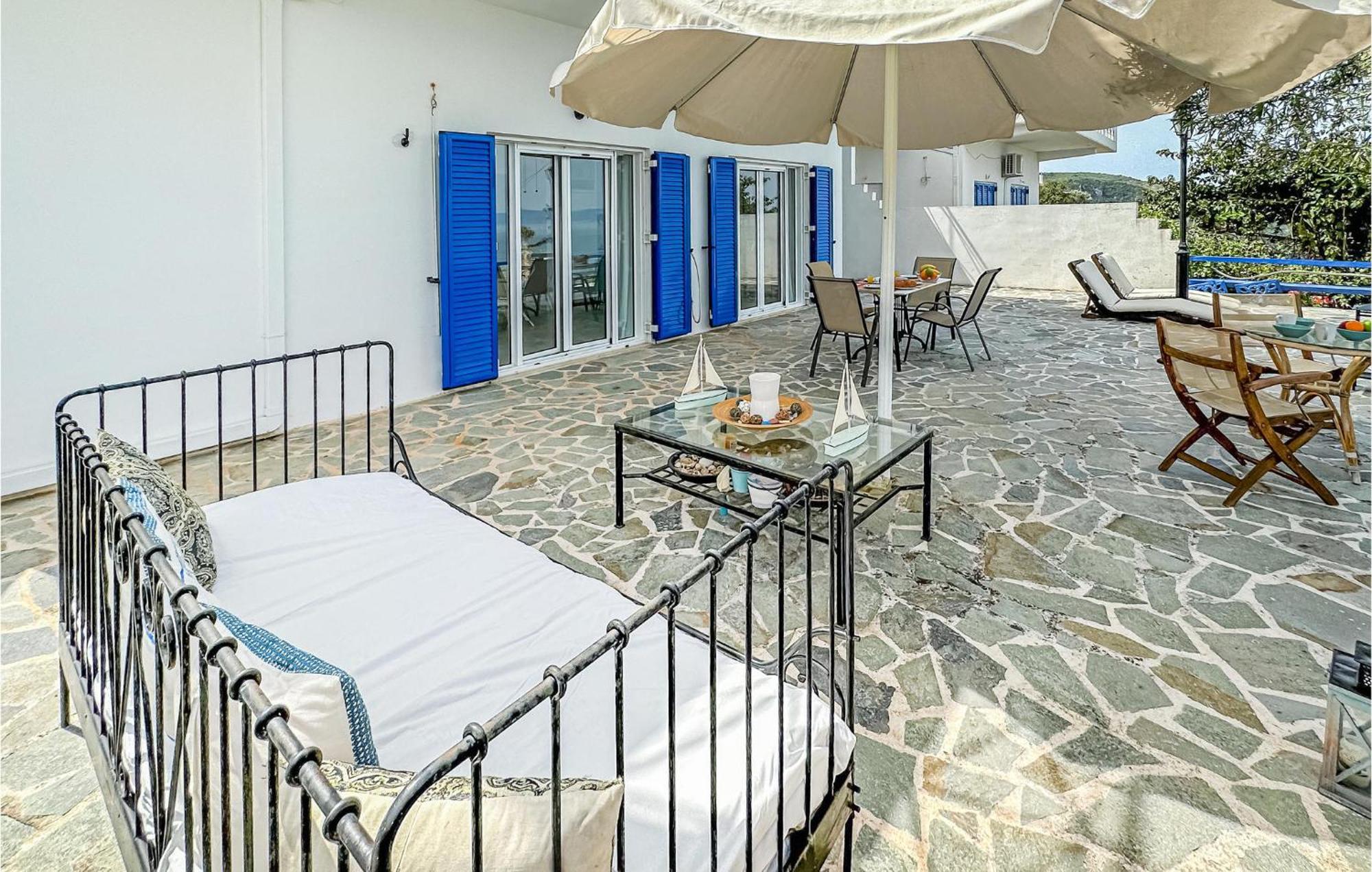 2 Bedroom Lovely Home In Kalamata Exteriér fotografie